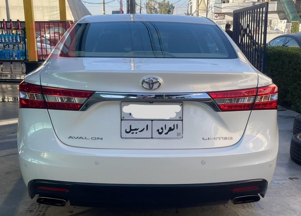 Toyota Avalon